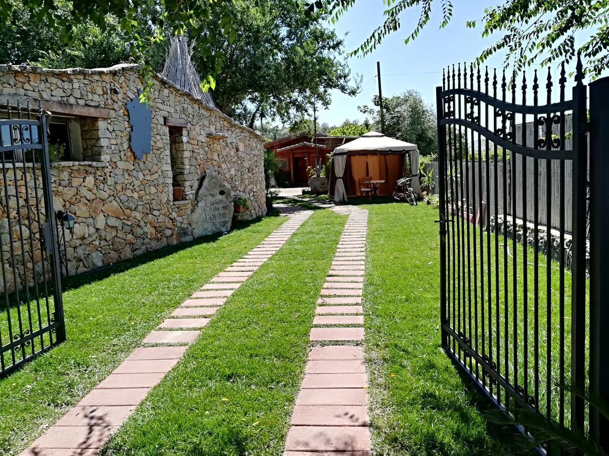 B&B Domo De Pedra Tottubella Luaran gambar