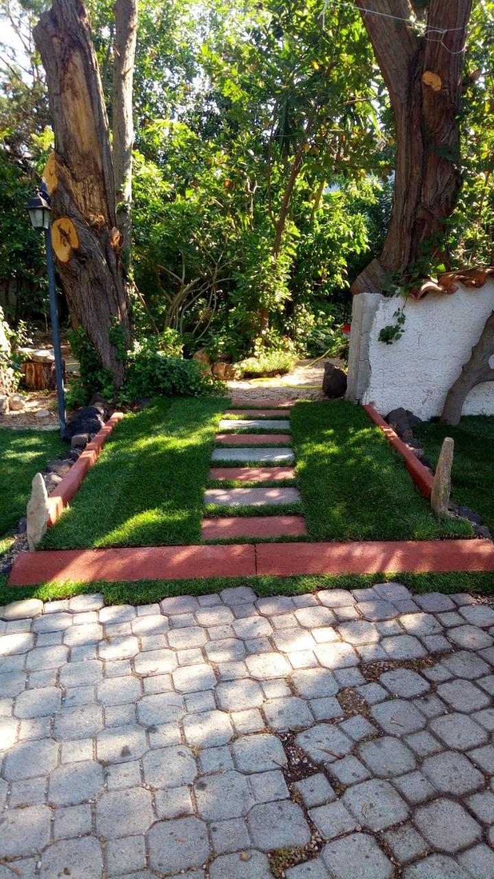 B&B Domo De Pedra Tottubella Luaran gambar